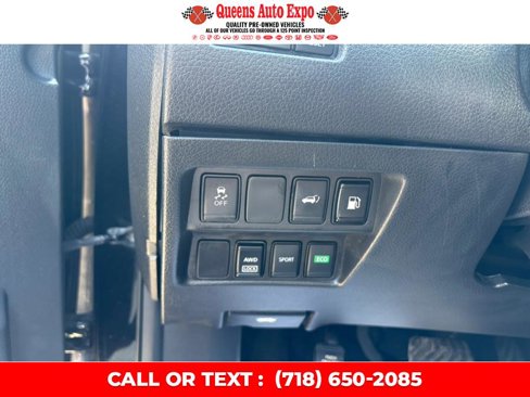 Used 2018 Nissan Rogue SV image 16