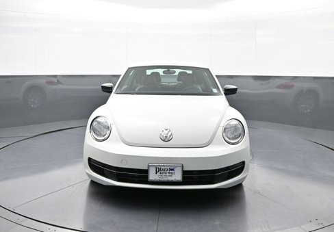 Used 2015 Volkswagen Beetle 1.8T image 2