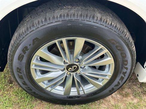 Used 2019 INFINITI QX80 Luxe w/ Proassist Package image 32