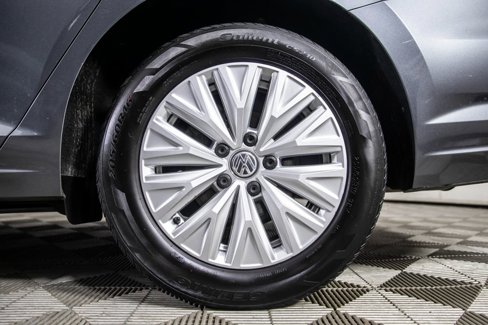 Used 2019 Volkswagen Jetta S image 43