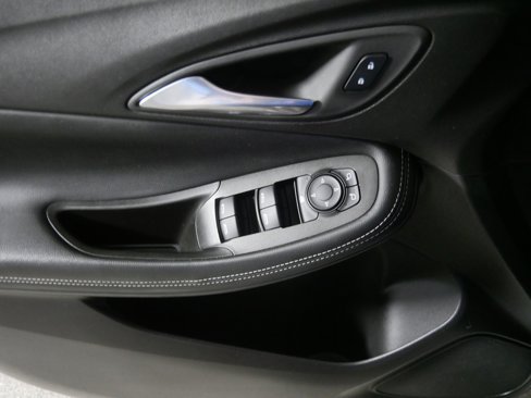 Used 2022 Buick Encore GX Preferred w/ Cold Weather Comfort Package image 19