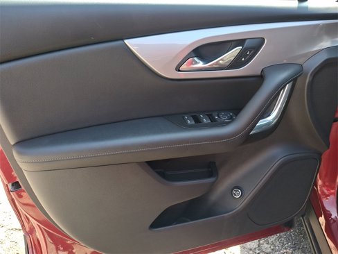Used 2019 Chevrolet Blazer LT image 10