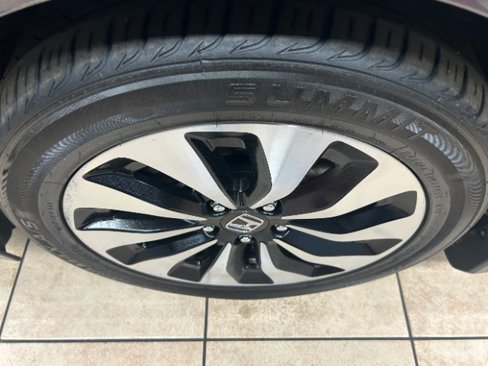 Used 2017 Honda Accord Touring image 24