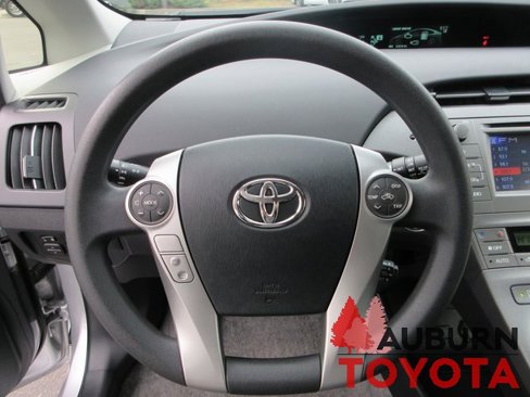 Used 2015 Toyota Prius Two image 11