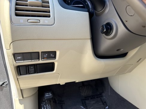 Used 2017 INFINITI QX80 2WD w/ Deluxe Technology Package image 45
