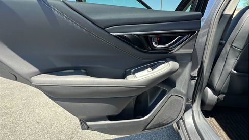 Used 2021 Subaru Outback Limited image 14