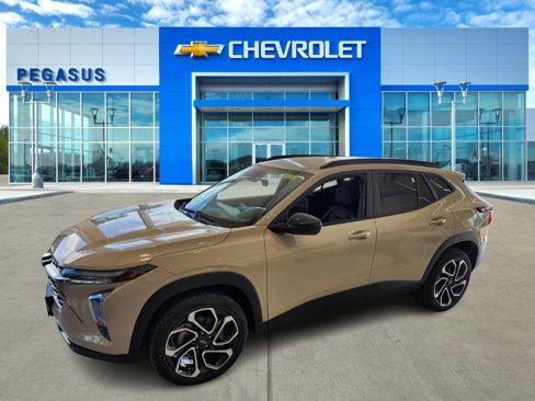New 2026 Chevrolet Trax RS w/ Driver Confidence Package image 2