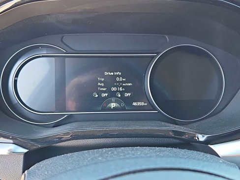 Used 2022 Kia Niro EX image 32