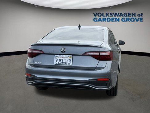 Used 2023 Volkswagen Jetta S image 10