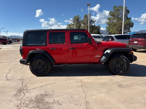 Used 2019 Jeep Wrangler Unlimited Sport image 4