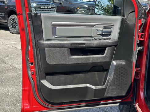 Used 2022 RAM 1500 Classic SLT image 19