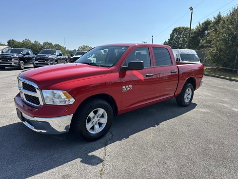 Used 2022 RAM 1500 Classic SLT image 8