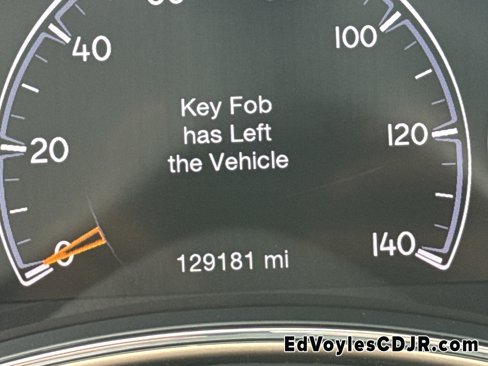 Used 2016 Jeep Grand Cherokee Laredo 75th Anniversary image 32