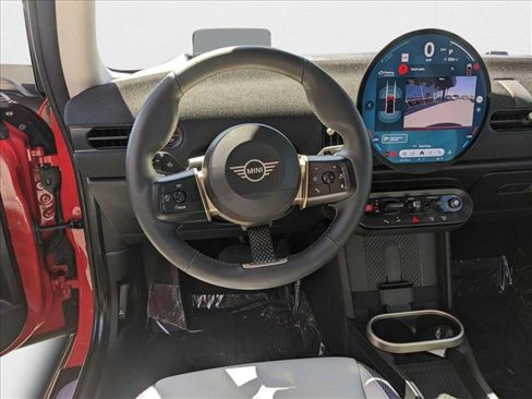 Certified 2025 MINI Cooper 2-Door Hardtop image 16