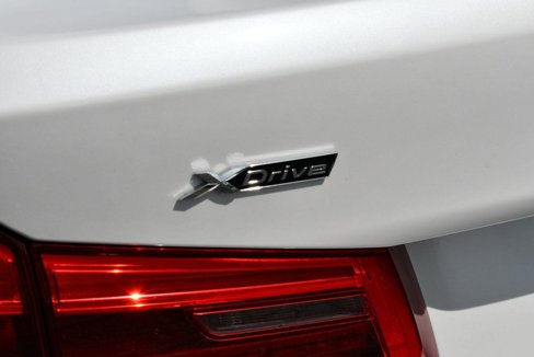 Used 2018 BMW 530i xDrive image 64