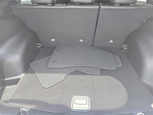 New 2025 Jeep Compass Latitude image 13