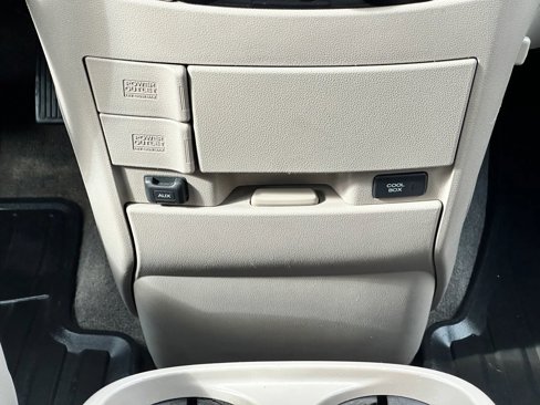 Used 2011 Honda Odyssey EX-L image 23