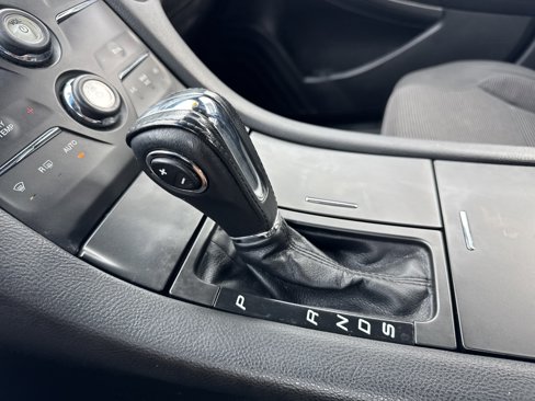 Used 2016 Ford Taurus SEL w/ Equipment Group 201A image 22