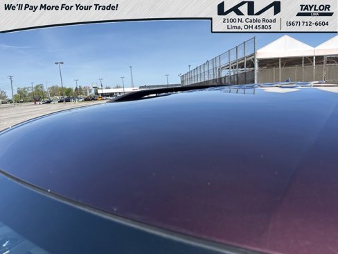 Used 2022 Chevrolet Traverse LT image 13