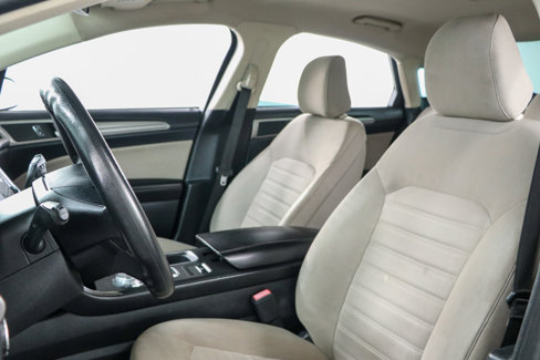 Used 2020 Ford Fusion S image 23
