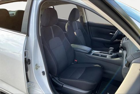 Used 2020 Nissan Sentra SV image 19