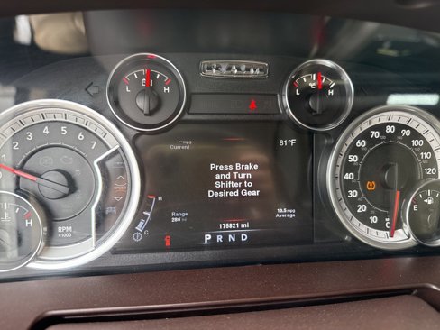 Used 2013 RAM 1500 Laramie w/ Convenience Group image 18