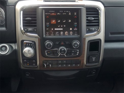 Used 2016 RAM 1500 Laramie w/ Convenience Group image 30
