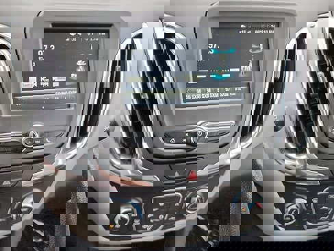 Used 2018 Chevrolet Equinox LT image 13