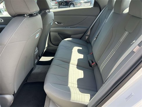 Certified 2024 Hyundai Elantra SEL image 15