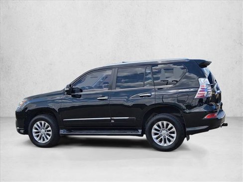 Used 2016 Lexus GX 460 image 9