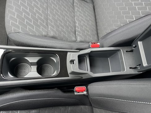 New 2024 Nissan Kicks SV w/ Interior Electronics Package image 24