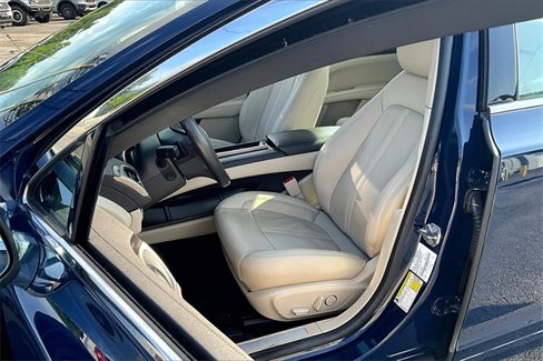 Used 2019 Lincoln MKZ Reserve image 27