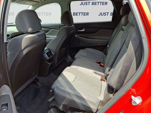 Used 2019 Hyundai Santa Fe SEL image 7