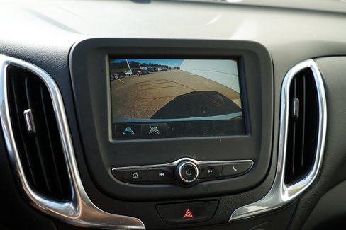 Used 2018 Chevrolet Equinox LT image 37