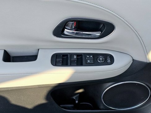 Used 2016 Honda HR-V EX-L image 22
