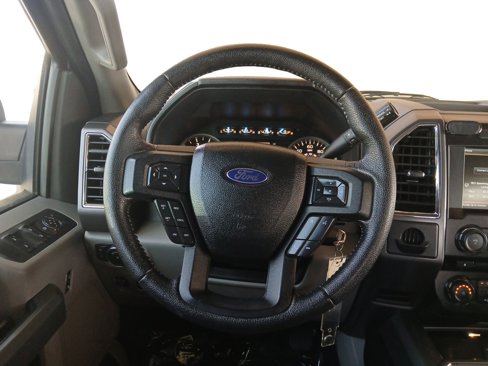 Used 2015 Ford F150 XLT w/ Equipment Group 302A Luxury image 12