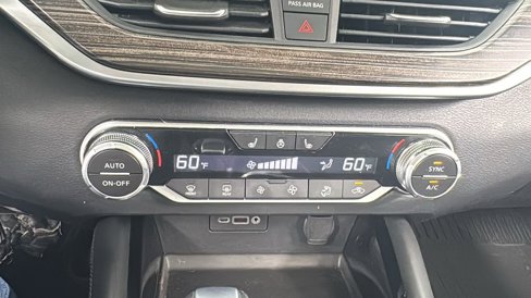 Used 2020 Nissan Altima 2.0 Platinum image 24