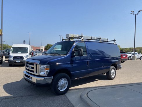 Used 2013 Ford E-350 and Econoline 350 Super Duty w/ Exterior Upgrade Pkg image 3