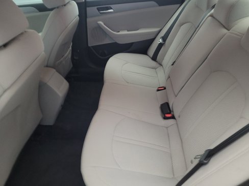 Used 2019 Hyundai Sonata SE image 18