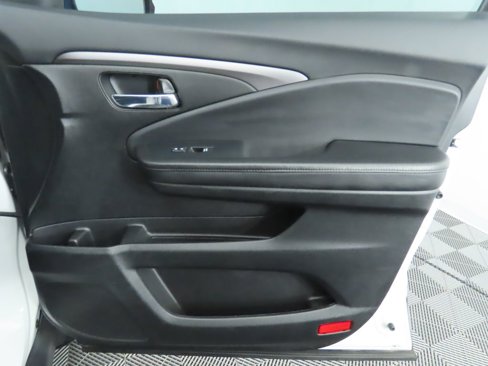 Used 2021 Honda Pilot Special Edition image 25