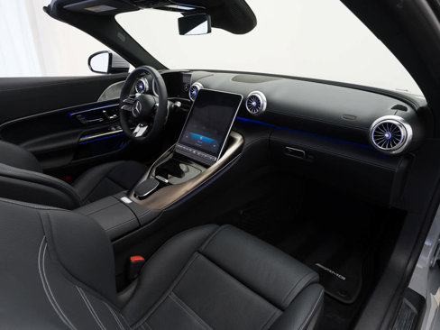 Used 2023 Mercedes-Benz SL 43 AMG image 13