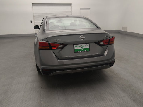Used 2023 Nissan Altima 2.5 SV image 6