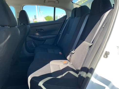 Used 2024 Nissan Sentra SV image 23