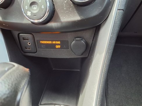Used 2020 Chevrolet Trax LS w/ Tint and Cruise Package image 9