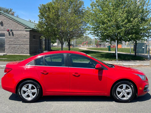 Used 2016 Chevrolet Cruze LT image 8