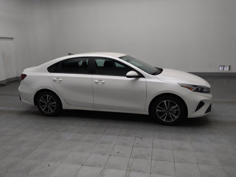 Used 2023 Kia Forte LXS image 11