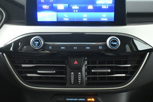 Used 2022 Ford Escape SE w/ Cold Weather Package image 23
