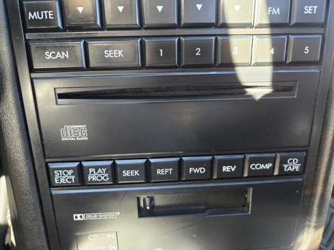Used 1991 Cadillac Allante image 27