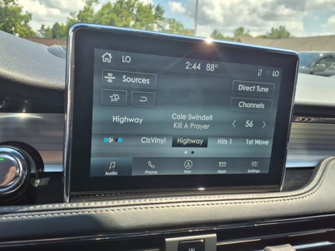 Used 2021 Lincoln Corsair AWD image 14