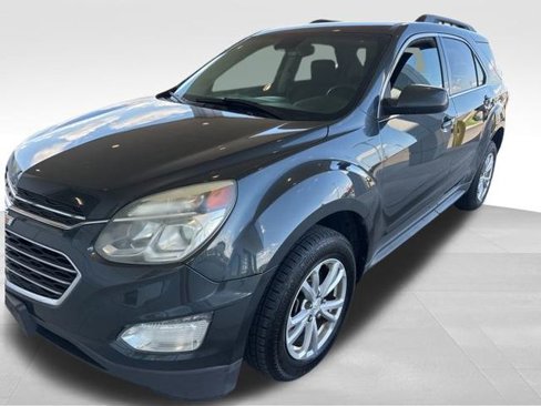 Used 2017 Chevrolet Equinox LT w/ Convenience Package image 3
